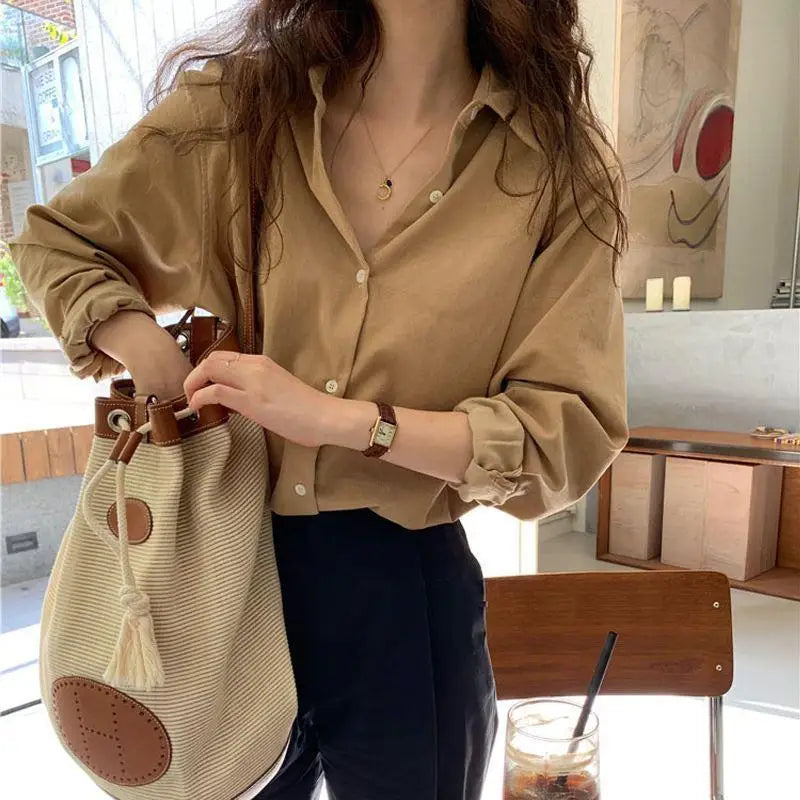 The Old Money Atelier | Women's Classic Chic Shirt